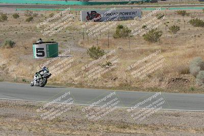 media/Apr-20-2025-AHRMA (Sun) [[393a79c373]]/Race/Group 11 early race/Turn 4b/